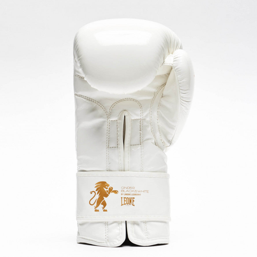 Boxing Gloves Leone B&amp;W White Edition GN059 White